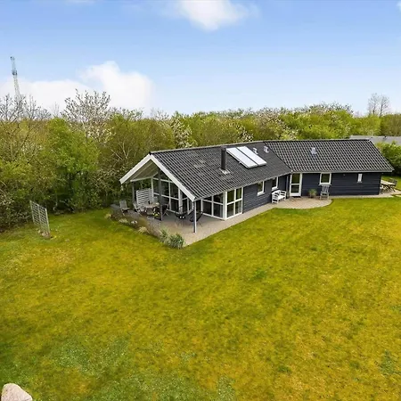 C11323-tarm-brombaervej-8 Feriehus *
