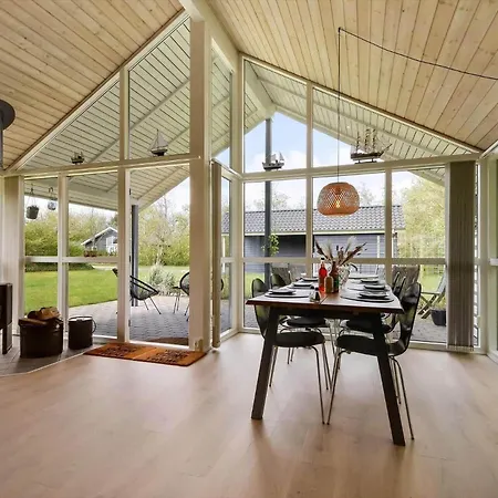 C11323-tarm-brombaervej-8 * Tarm