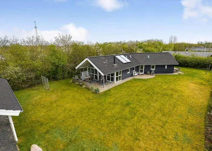 C11323-tarm-brombaervej-8 בית נופש *