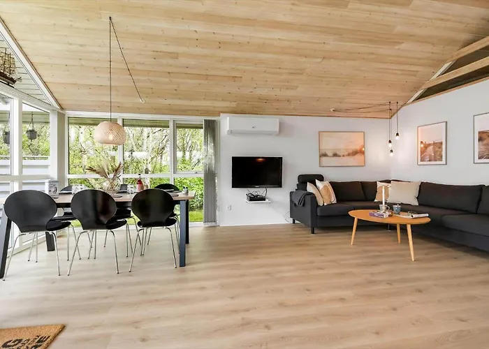 C11323-tarm-brombaervej-8 בית נופש